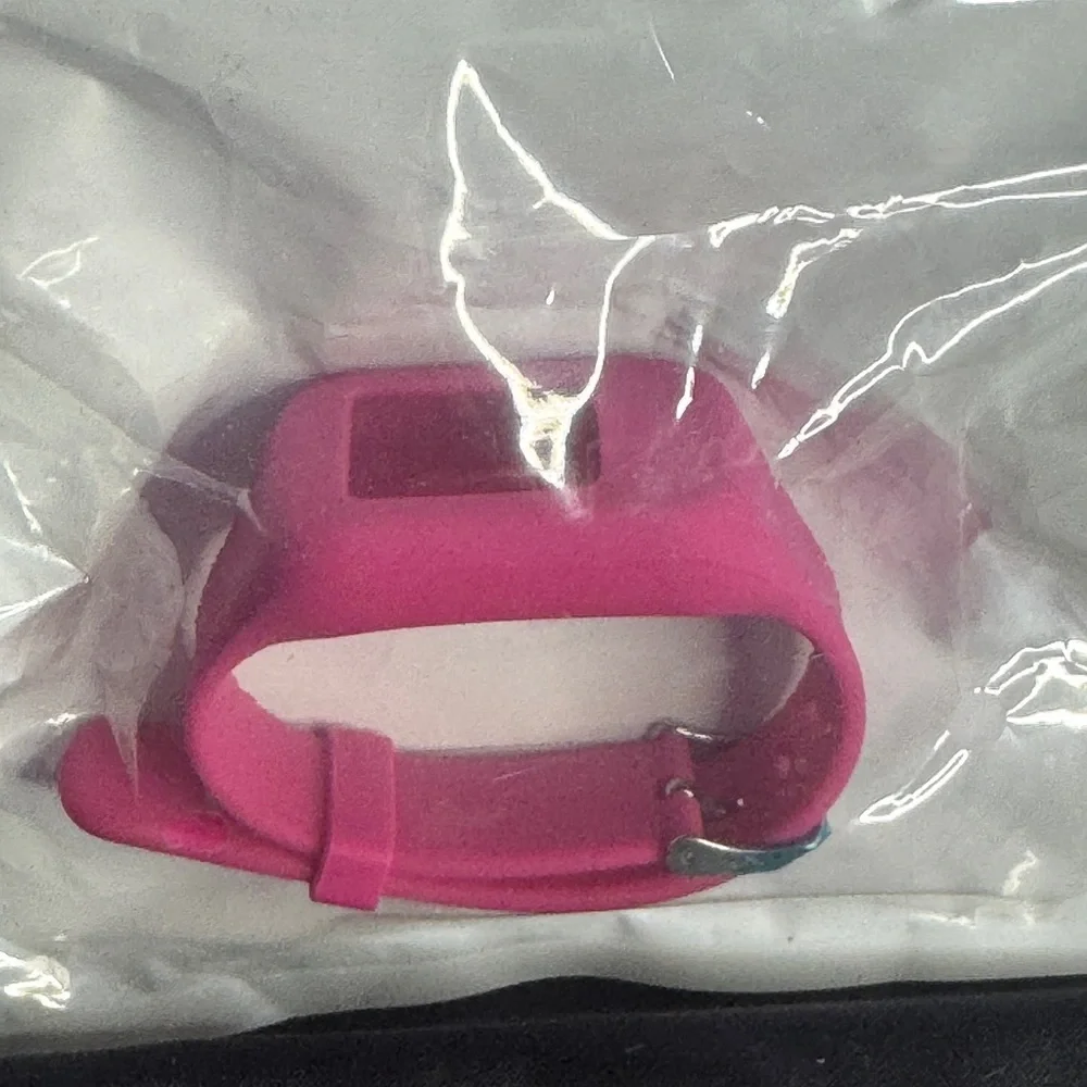 🌻 Virgin Pulse Max Wristband Hot Pink | New in Package | Replacement Band
